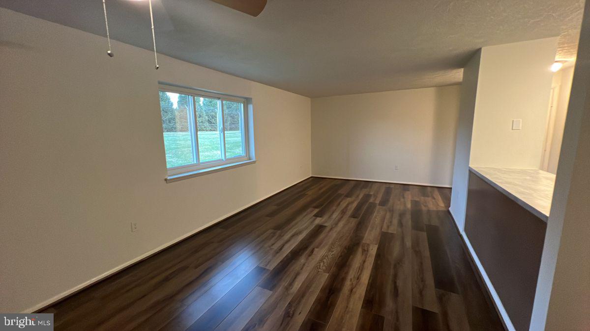 AMBERTOWNE - Residential Lease