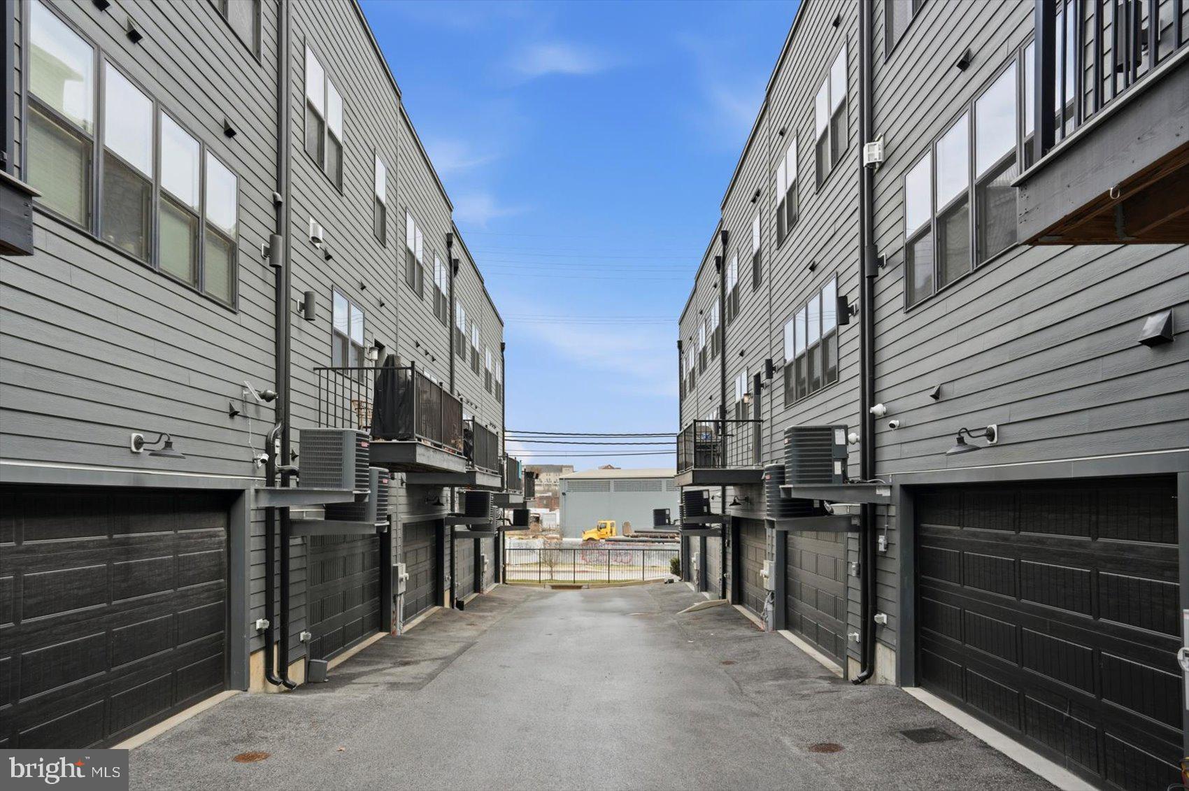 BREWERS HILL - Residential