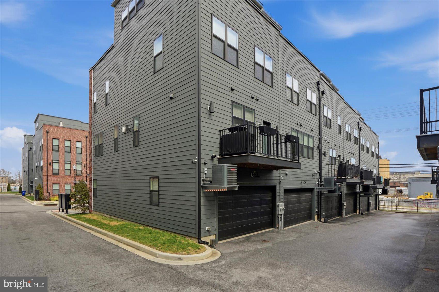 BREWERS HILL - Residential