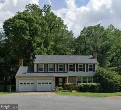 4043 TARPON LANE WOODBRIDGE VA 22193