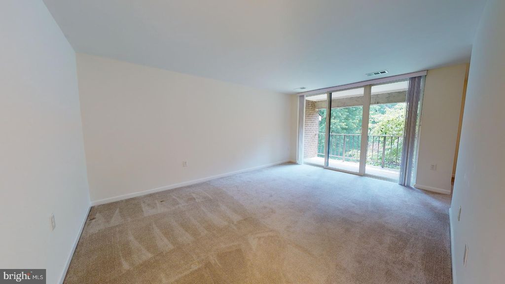 Photo of 1425 Northgate Square #1425-31A, RESTON, VA 20190 (MLS # VAFX2276896)