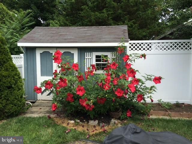 TOWSON - Residential