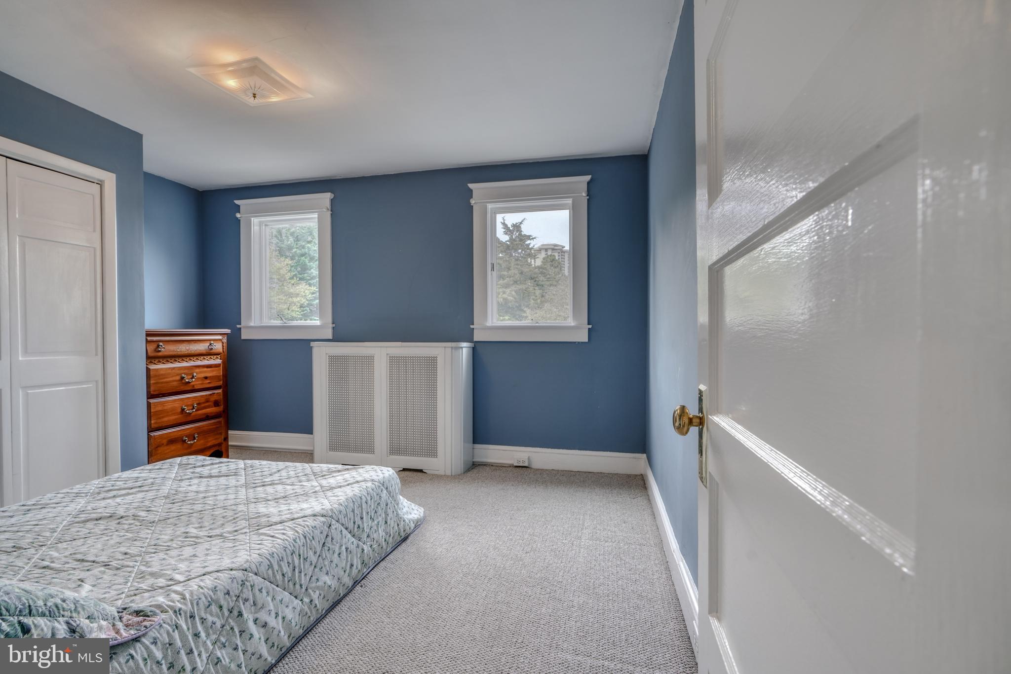 TOWSON - Residential