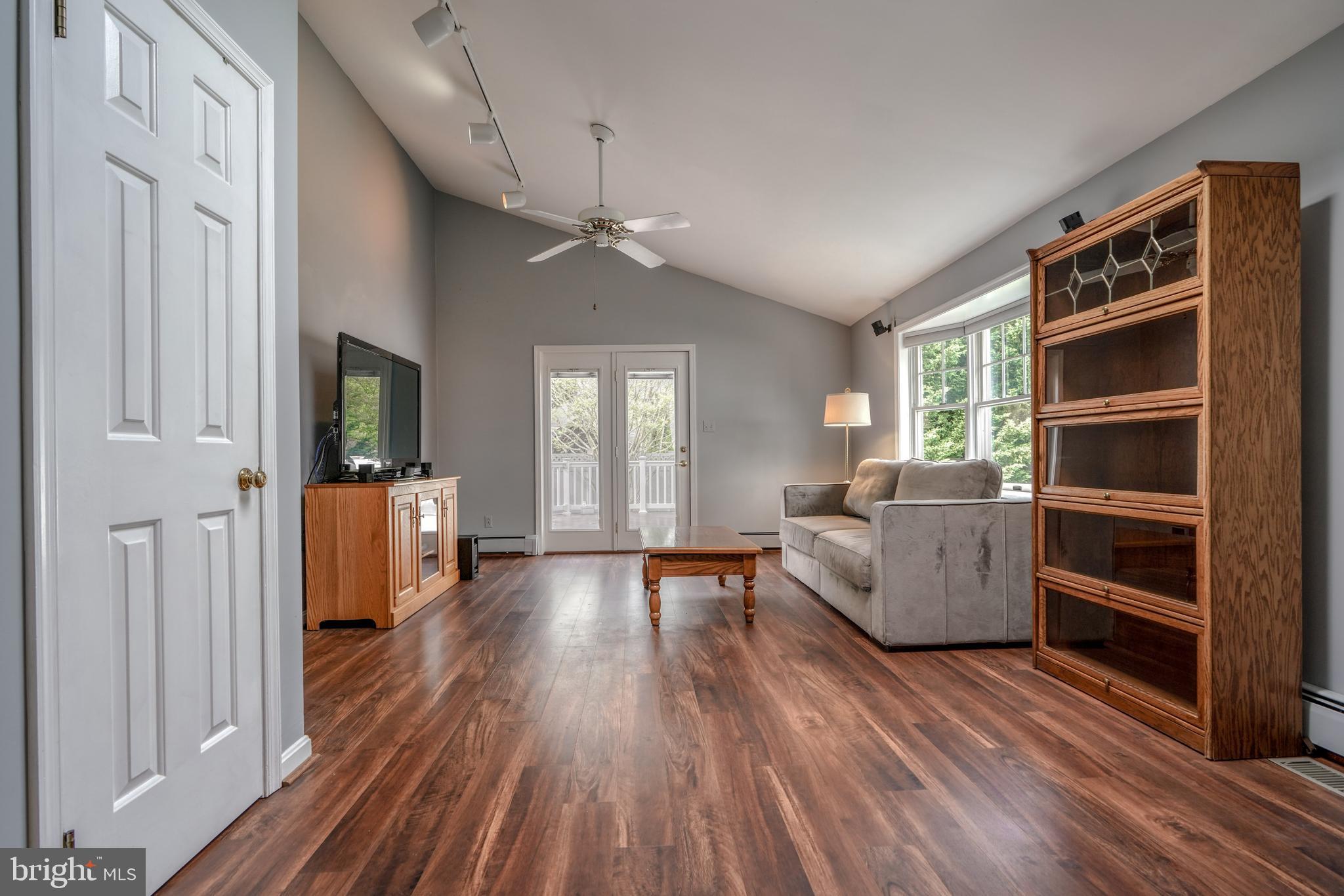 TOWSON - Residential