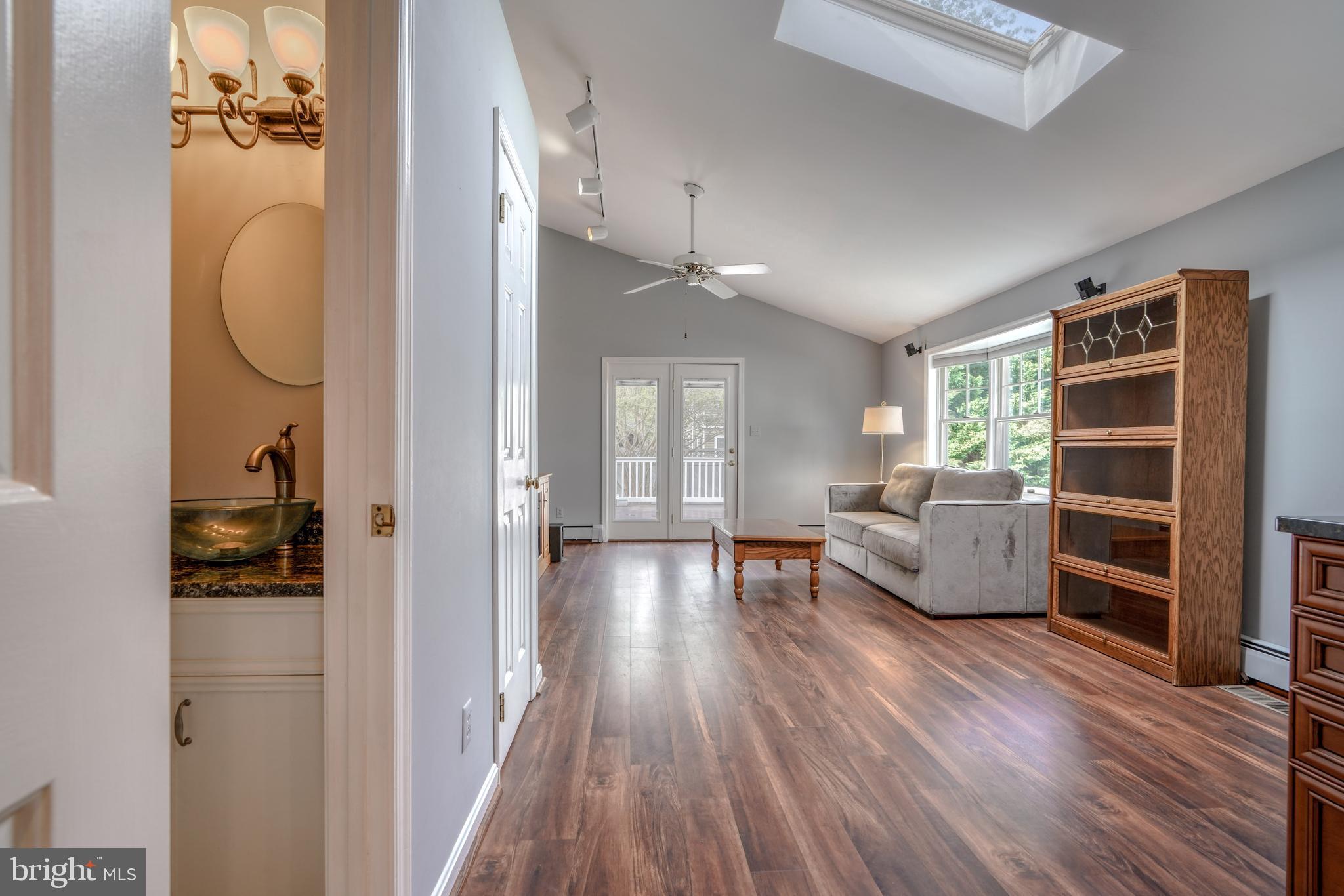 TOWSON - Residential