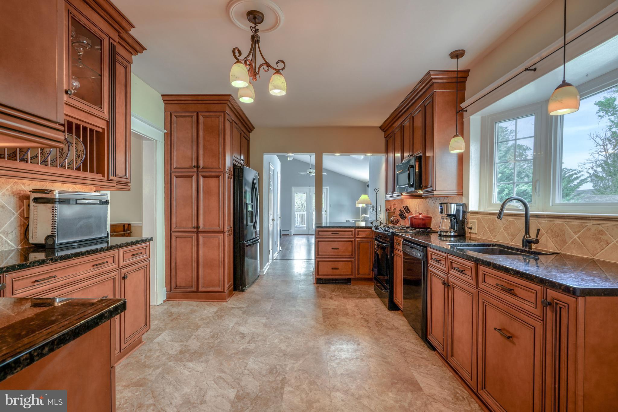 TOWSON - Residential