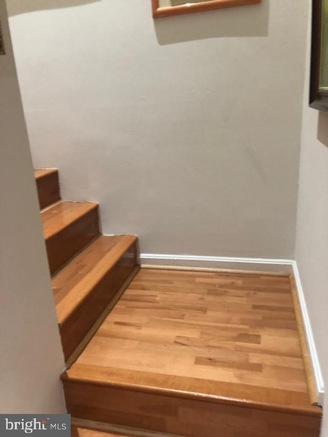 HILLWOOD - Residential Lease