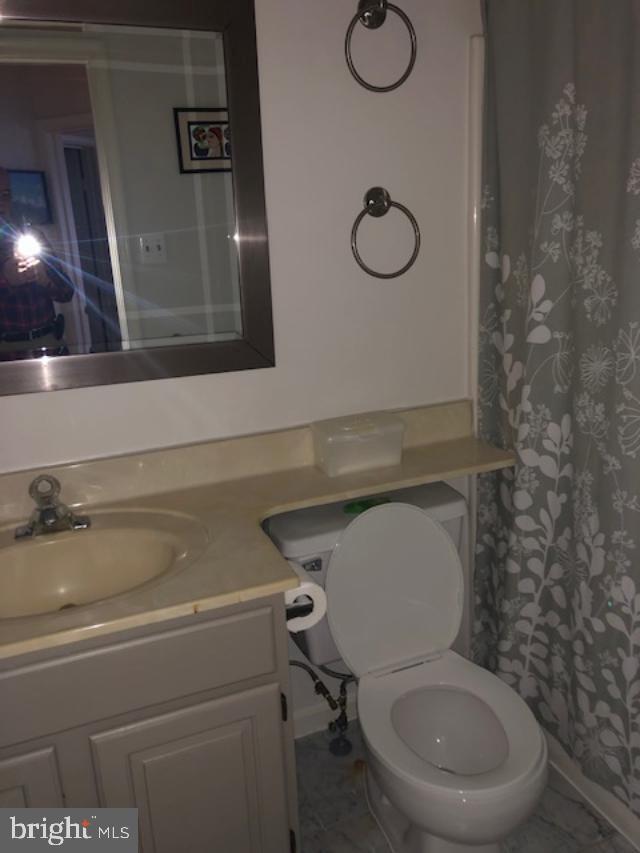 HILLWOOD - Residential Lease