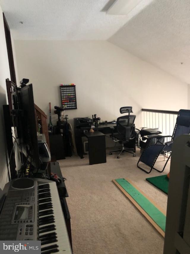 HILLWOOD - Residential Lease