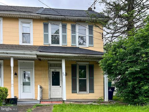 Photo of 221 S State Street, TALMAGE, PA 17580 (MLS # PALA2072568)