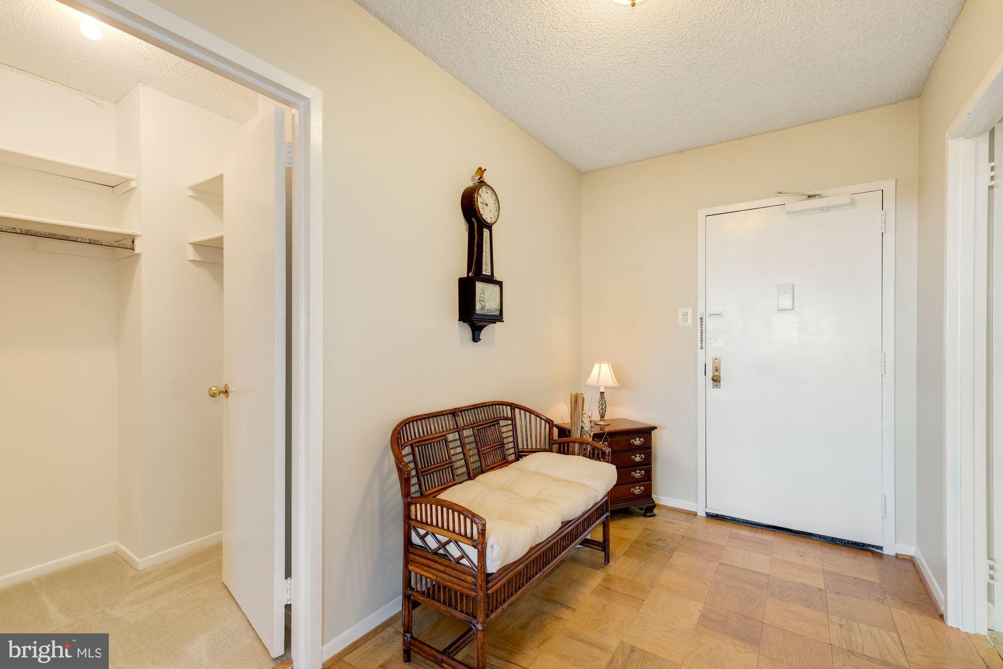 SKYLINE PLAZA - Residential