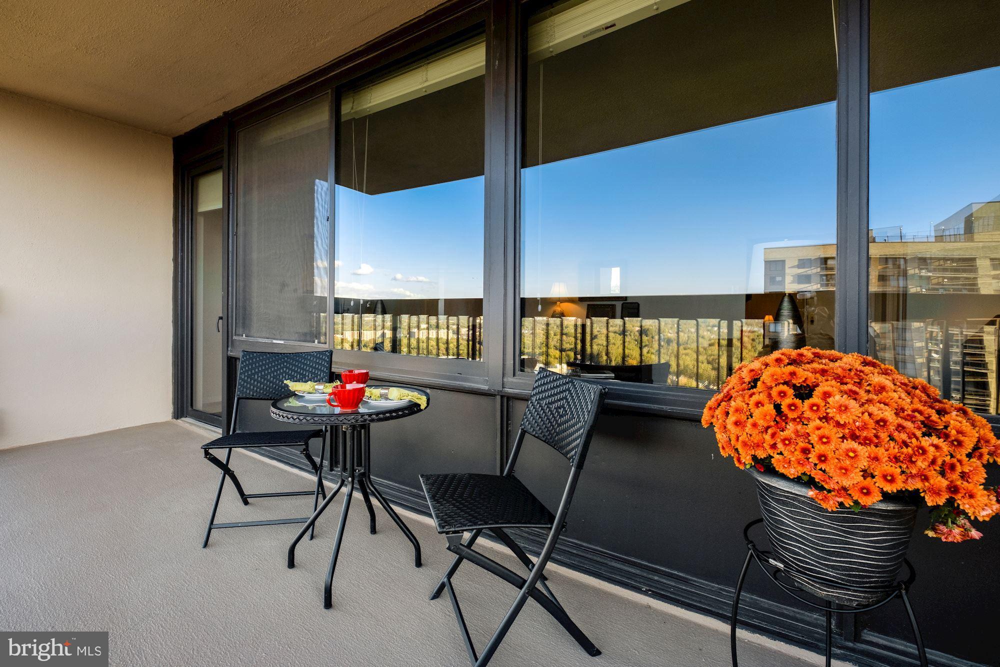 SKYLINE PLAZA - Residential