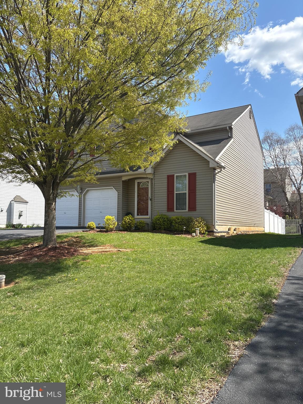 CHATHAM CREEK - Residential Lease