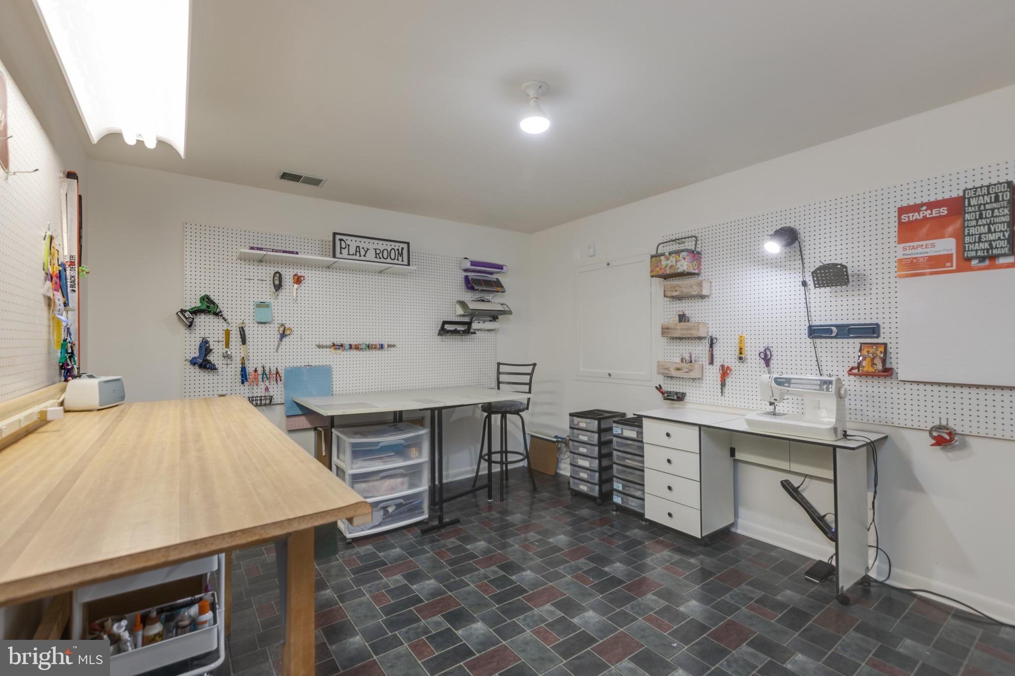 ASHLAND - Residential