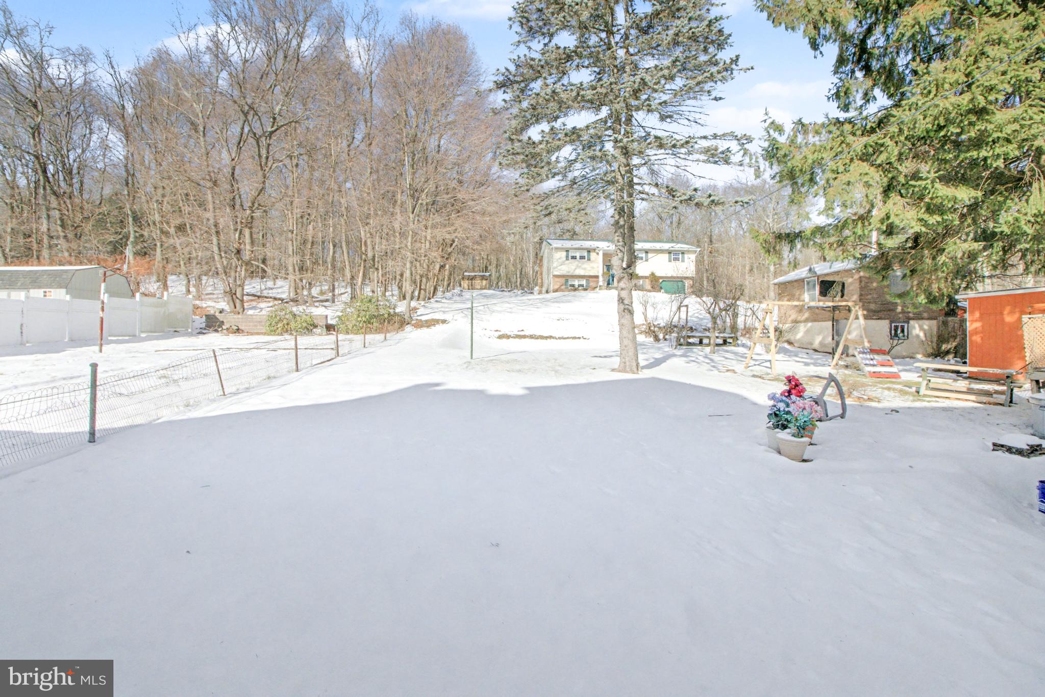 WESTON PLACE - Residential