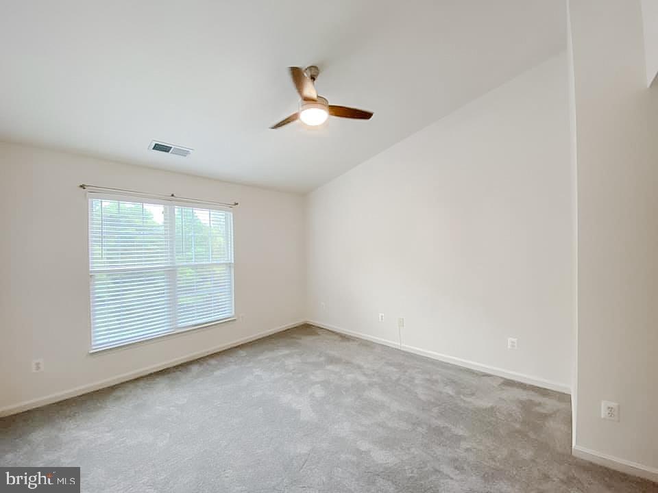 MOUNT VERNON TOWNES - Residential Lease