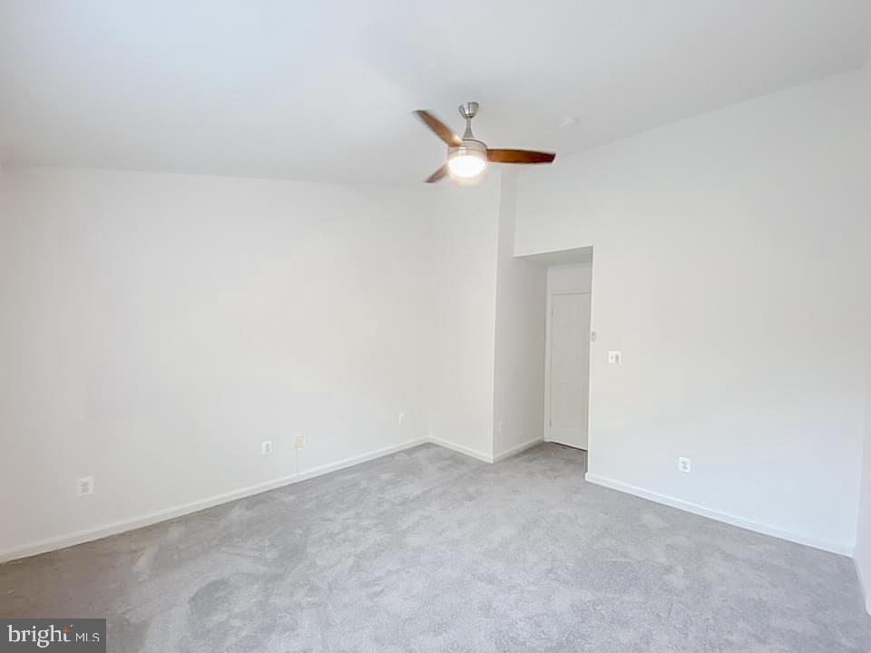 MOUNT VERNON TOWNES - Residential Lease