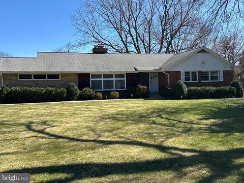 2831 CEDAR LANE VIENNA VA 22180