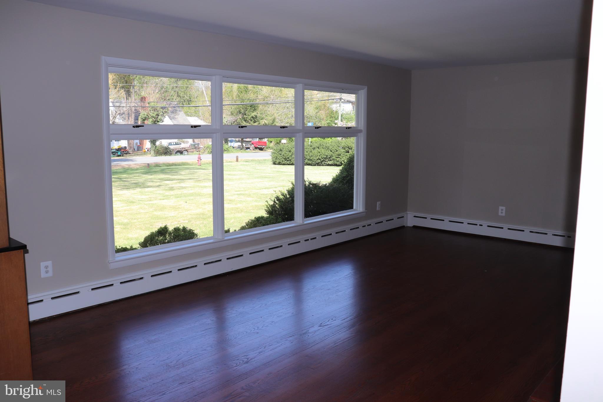 2831 CEDAR LANE