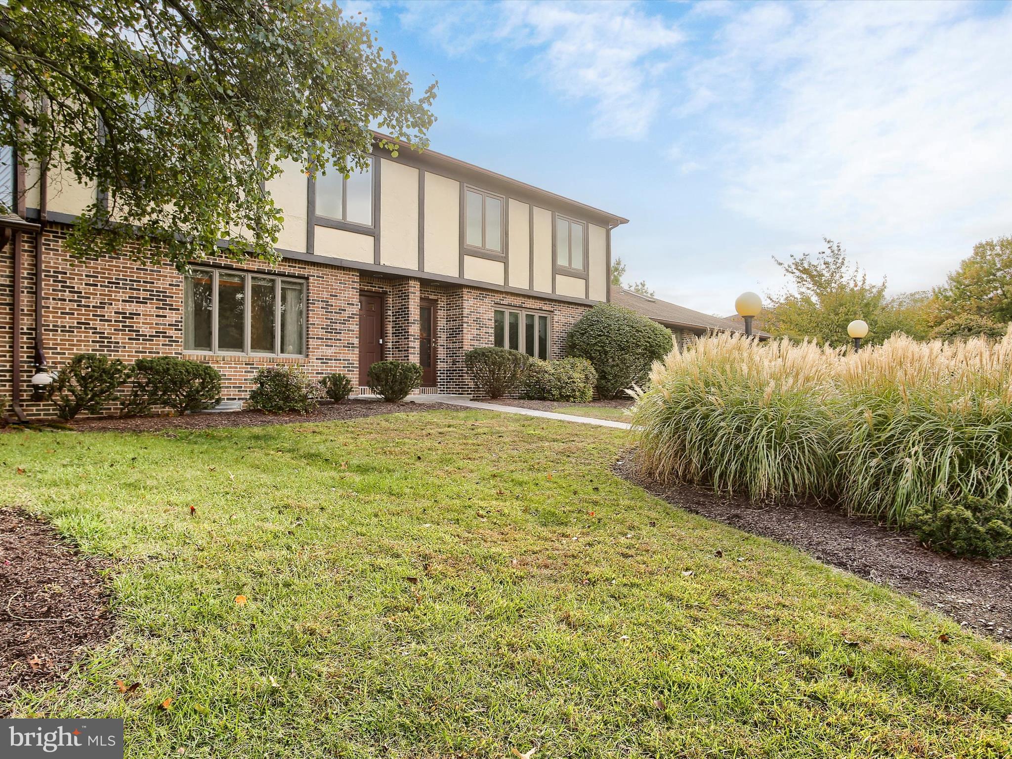 CLUB ESTATES - Residential