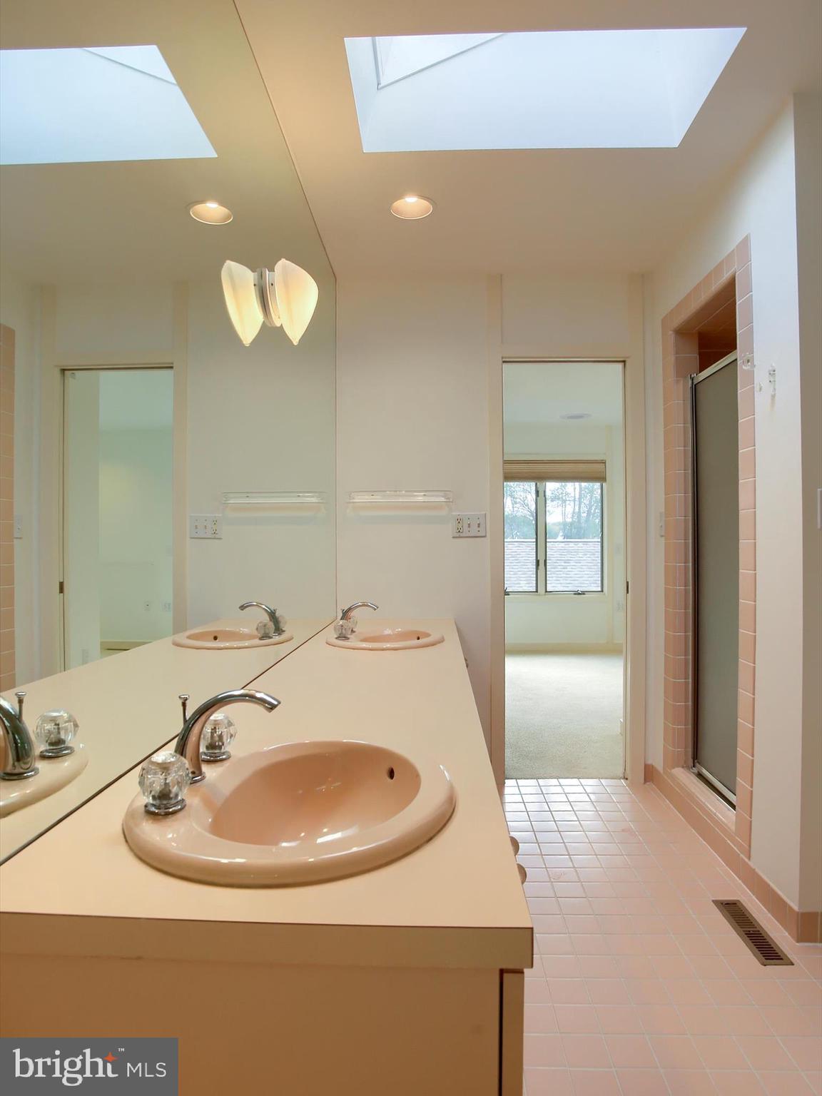 CLUB ESTATES - Residential