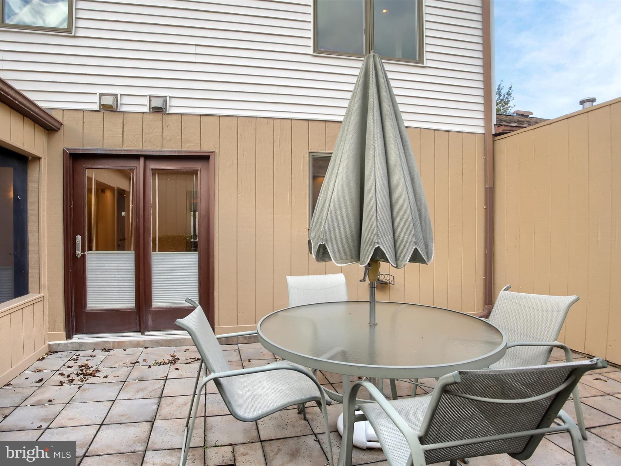 CLUB ESTATES - Residential