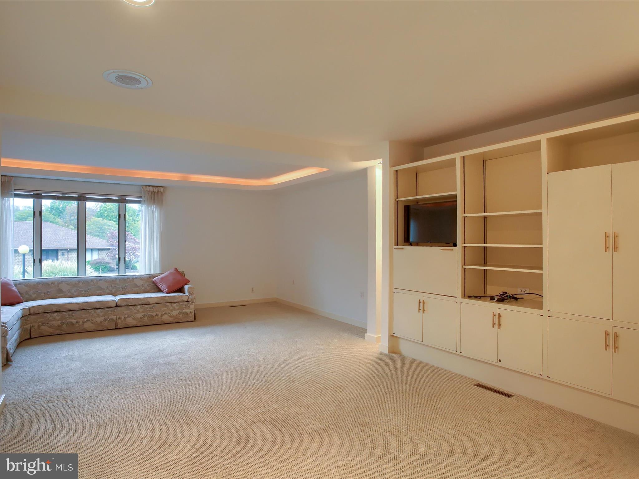 3877 N SARAYO CIRCLE