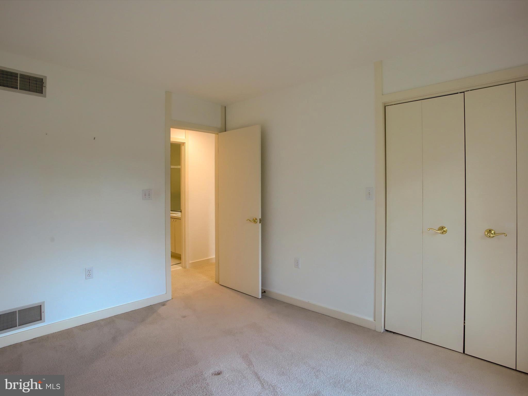 CLUB ESTATES - Residential