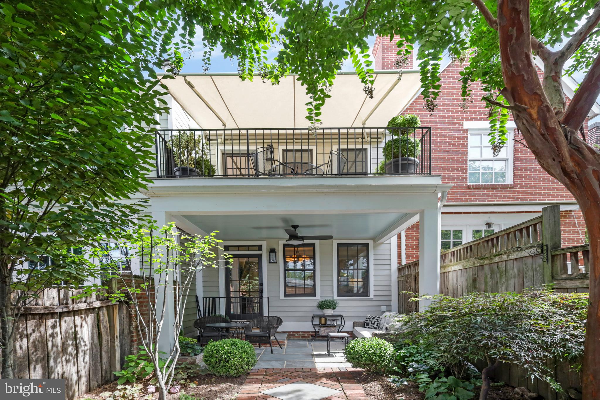 OLD TOWN ALEXANDRIA - Residential