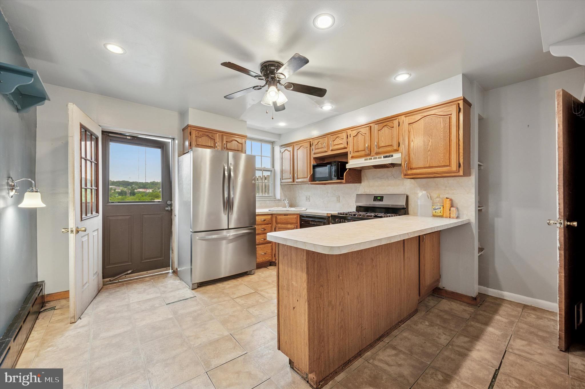 BELMONT HILLS - Residential