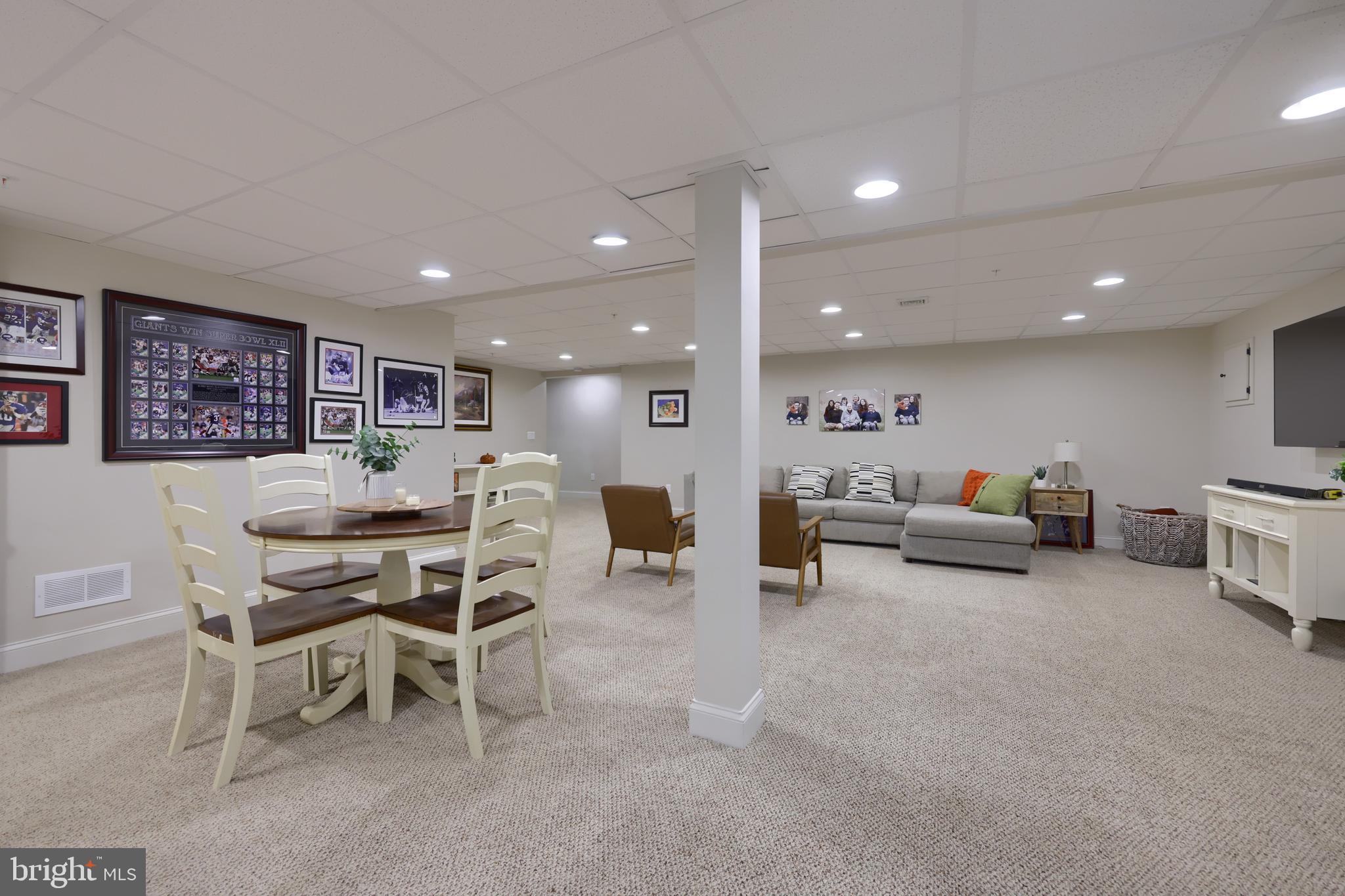 MEADOWS OF HIGHLAND - Residential