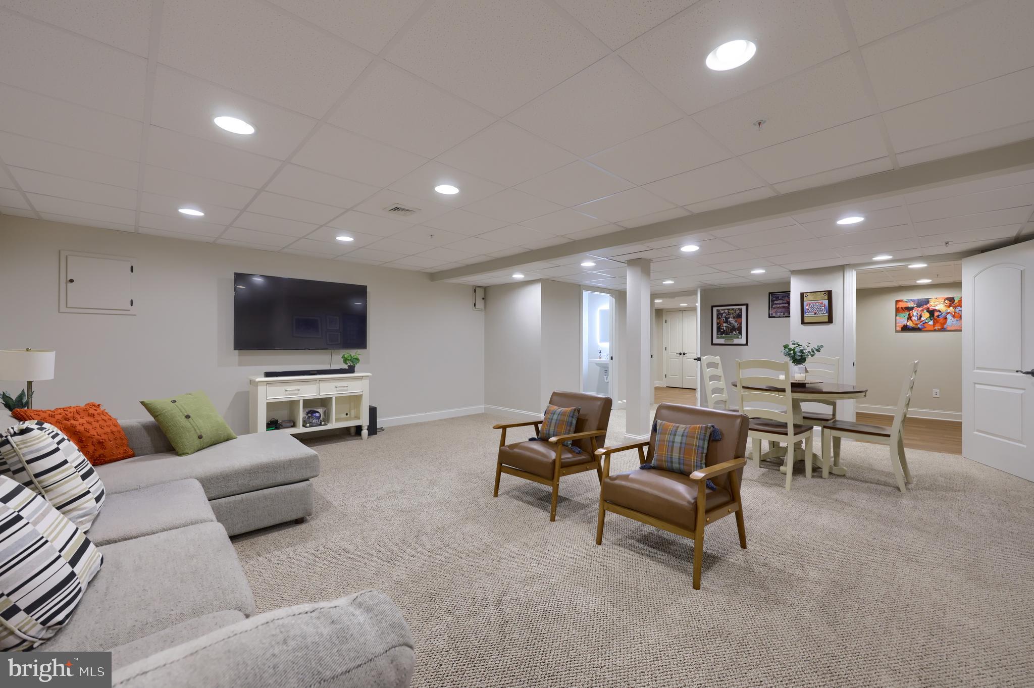 MEADOWS OF HIGHLAND - Residential