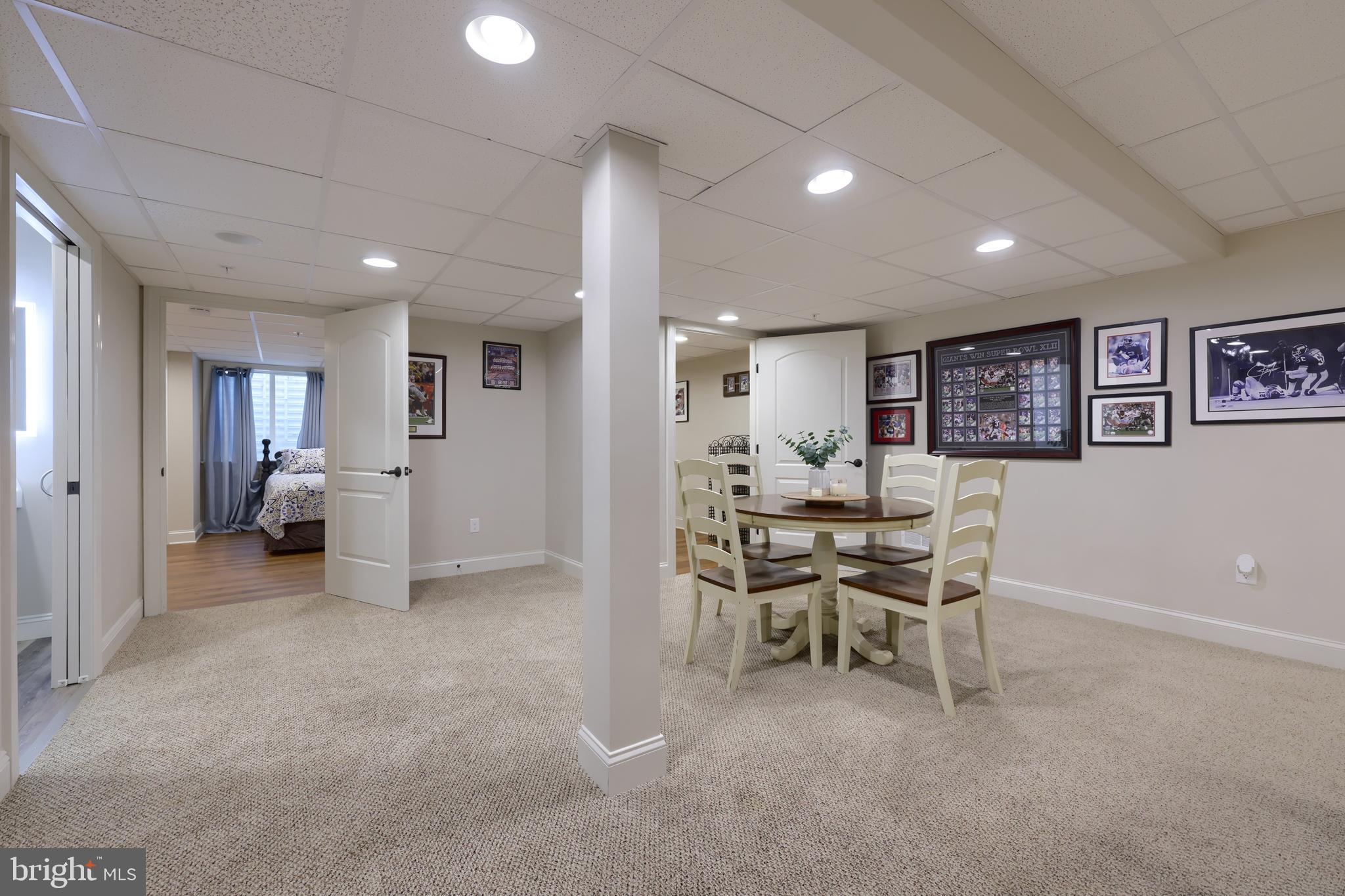 MEADOWS OF HIGHLAND - Residential