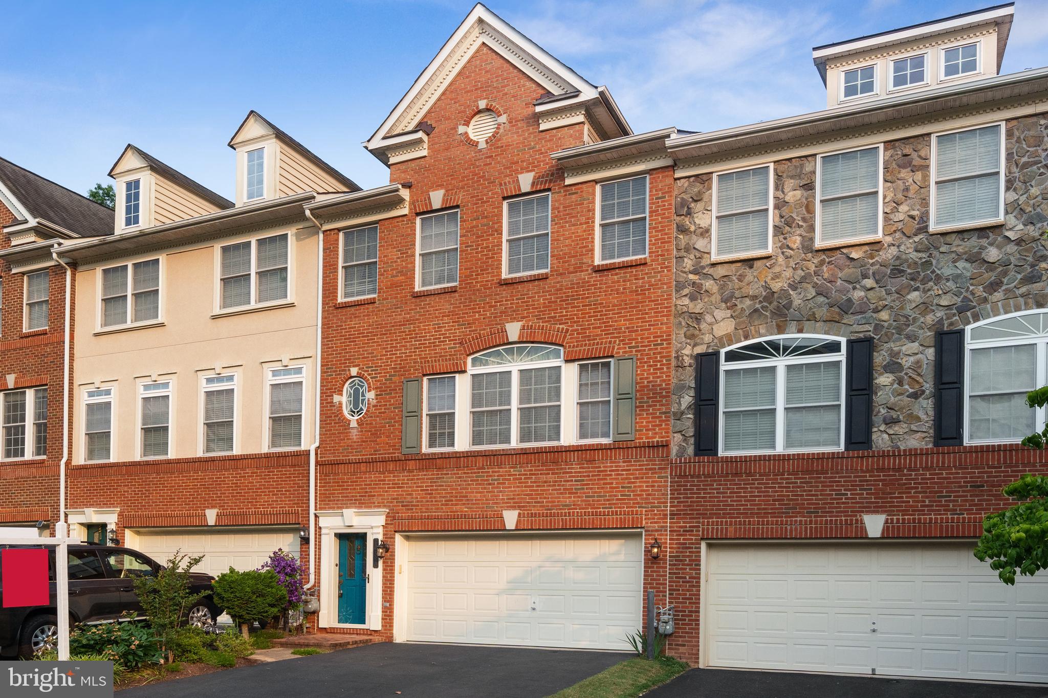 CASCADES - Residential