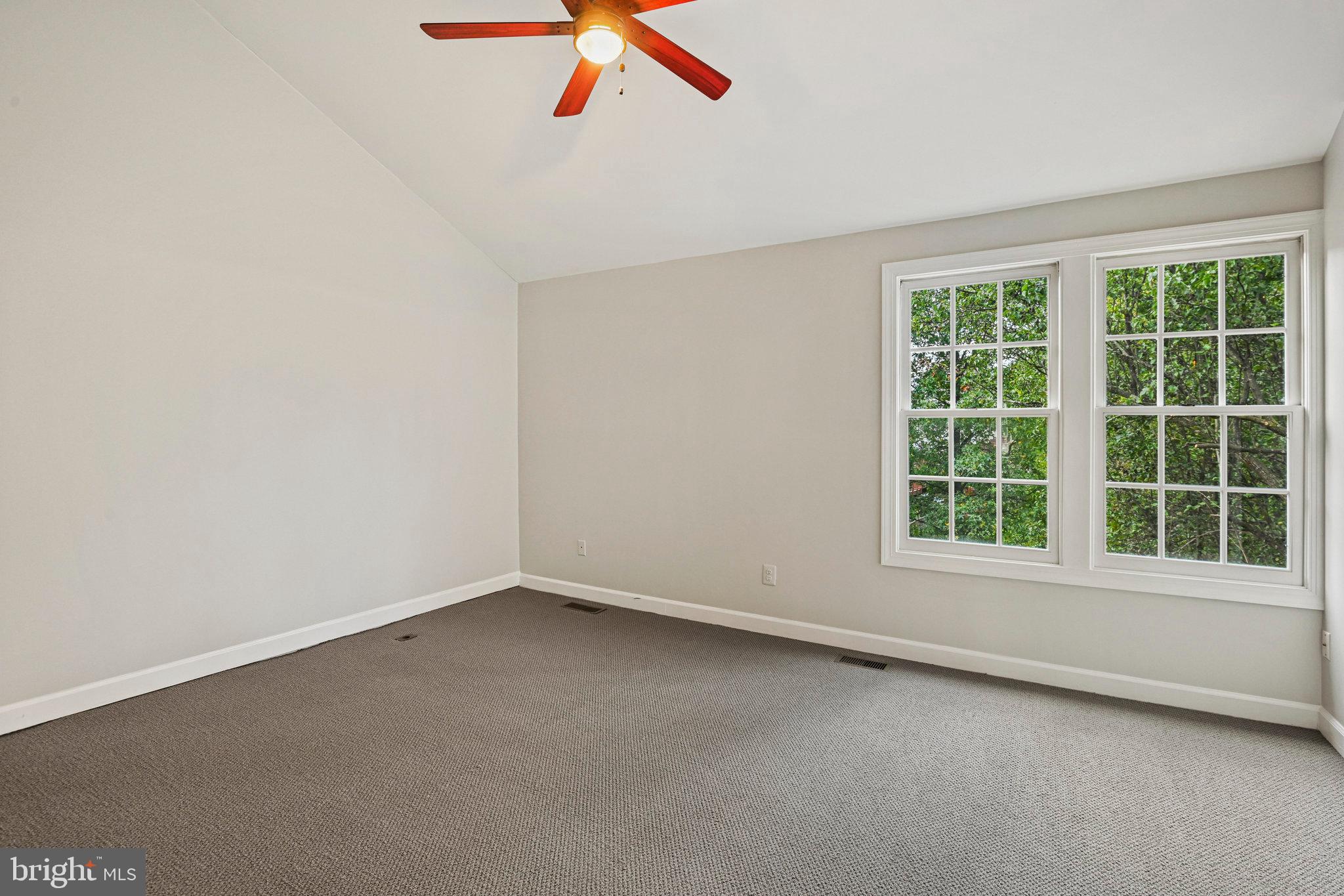 POTOMAC LAKES - Residential