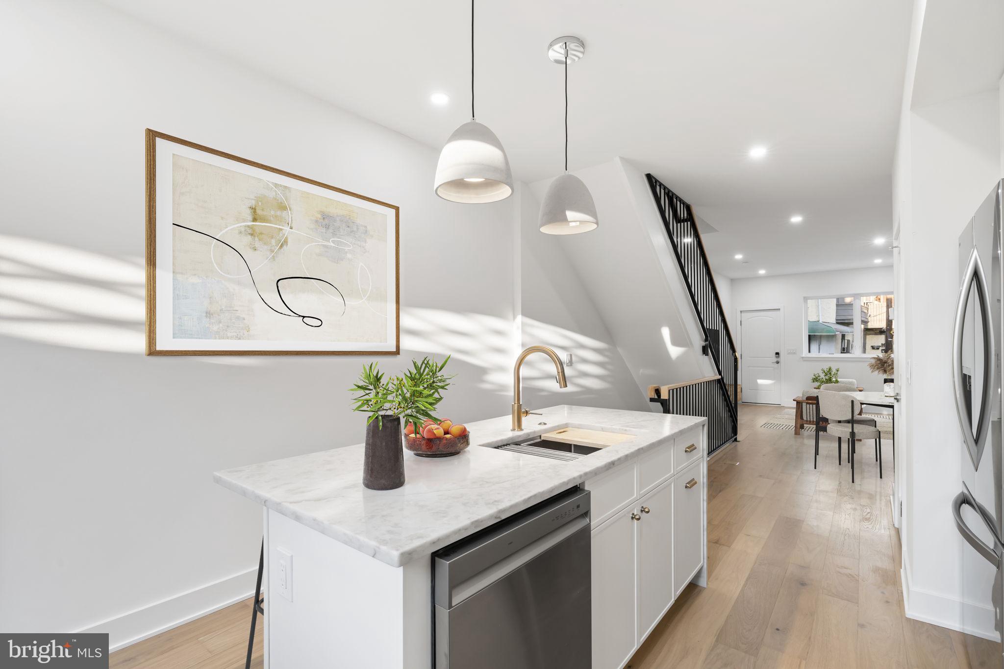 PASSYUNK SQUARE - Residential