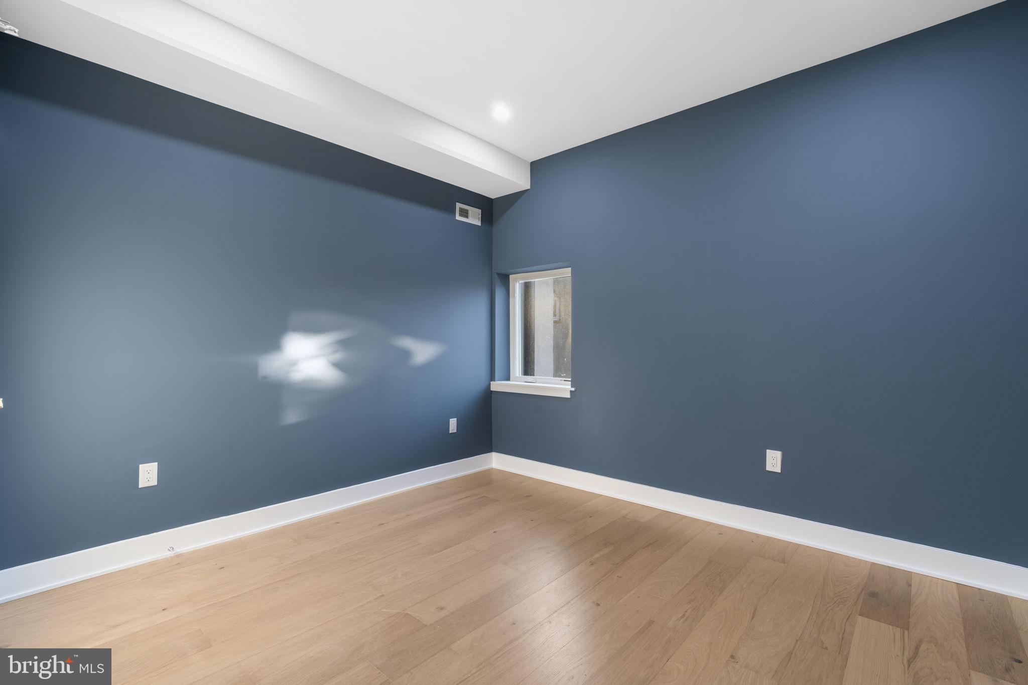 PASSYUNK SQUARE - Residential