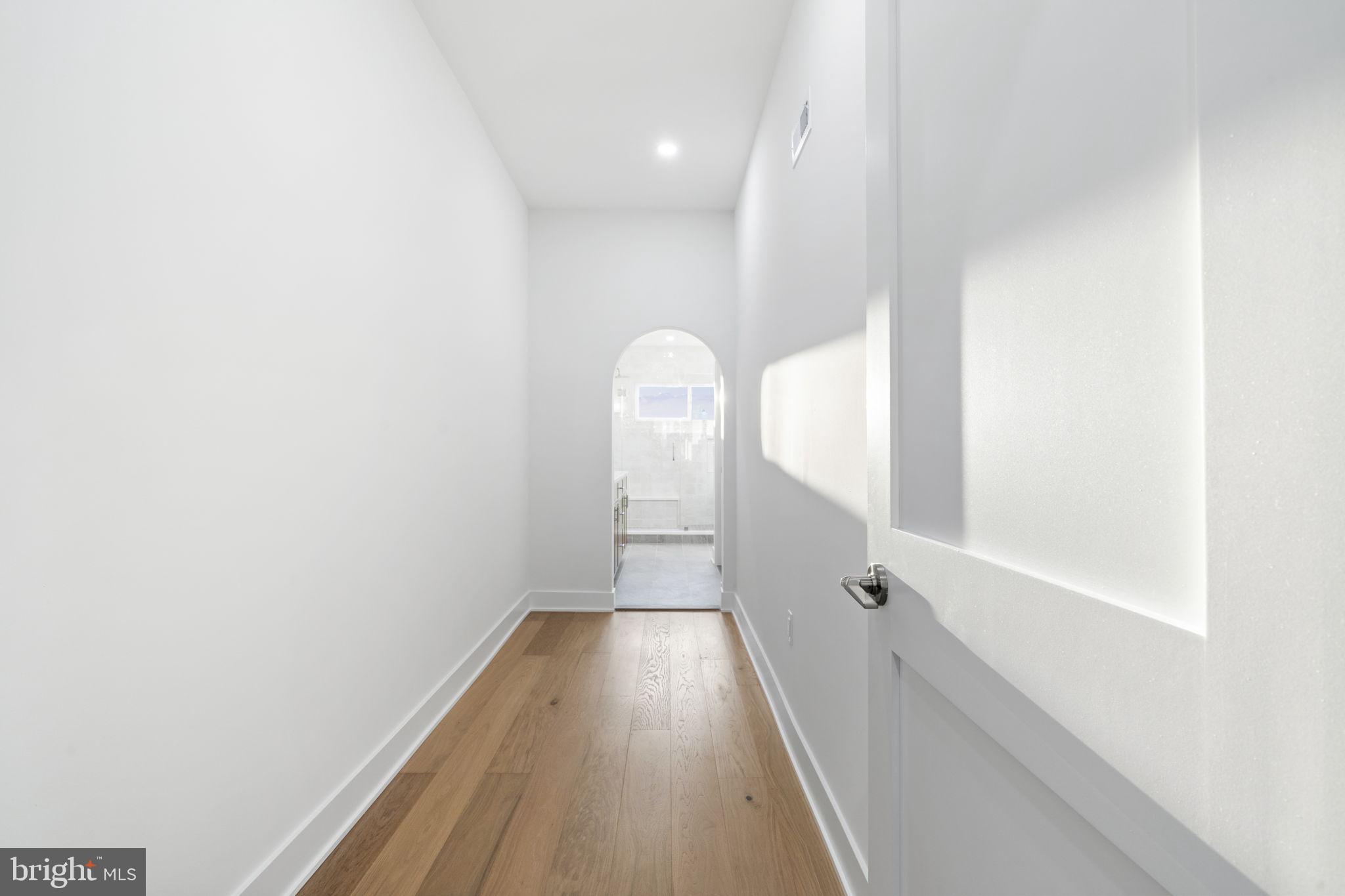 PASSYUNK SQUARE - Residential