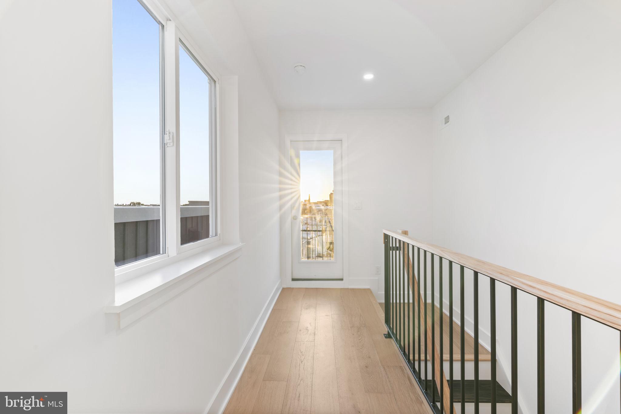 PASSYUNK SQUARE - Residential