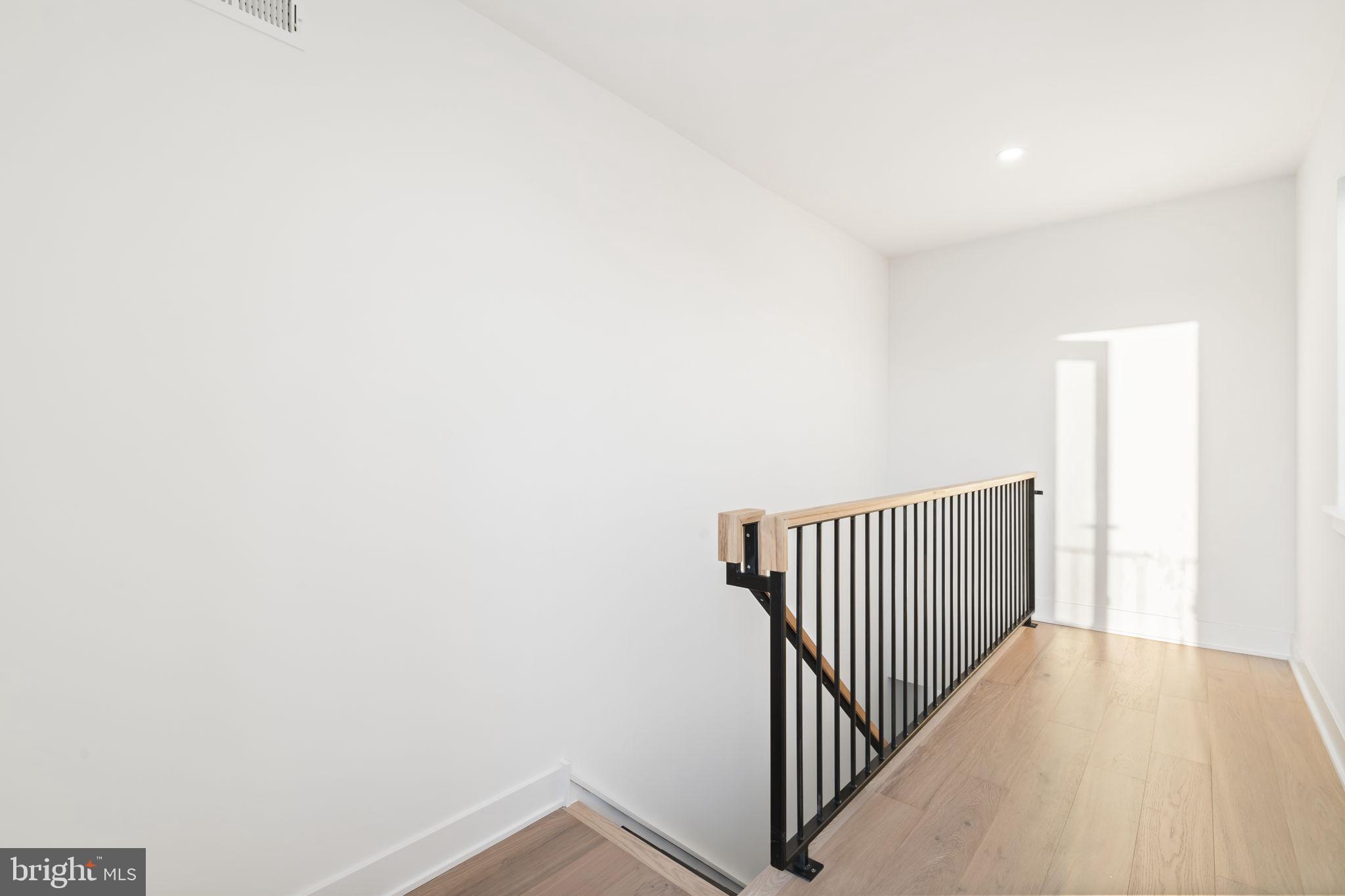 PASSYUNK SQUARE - Residential