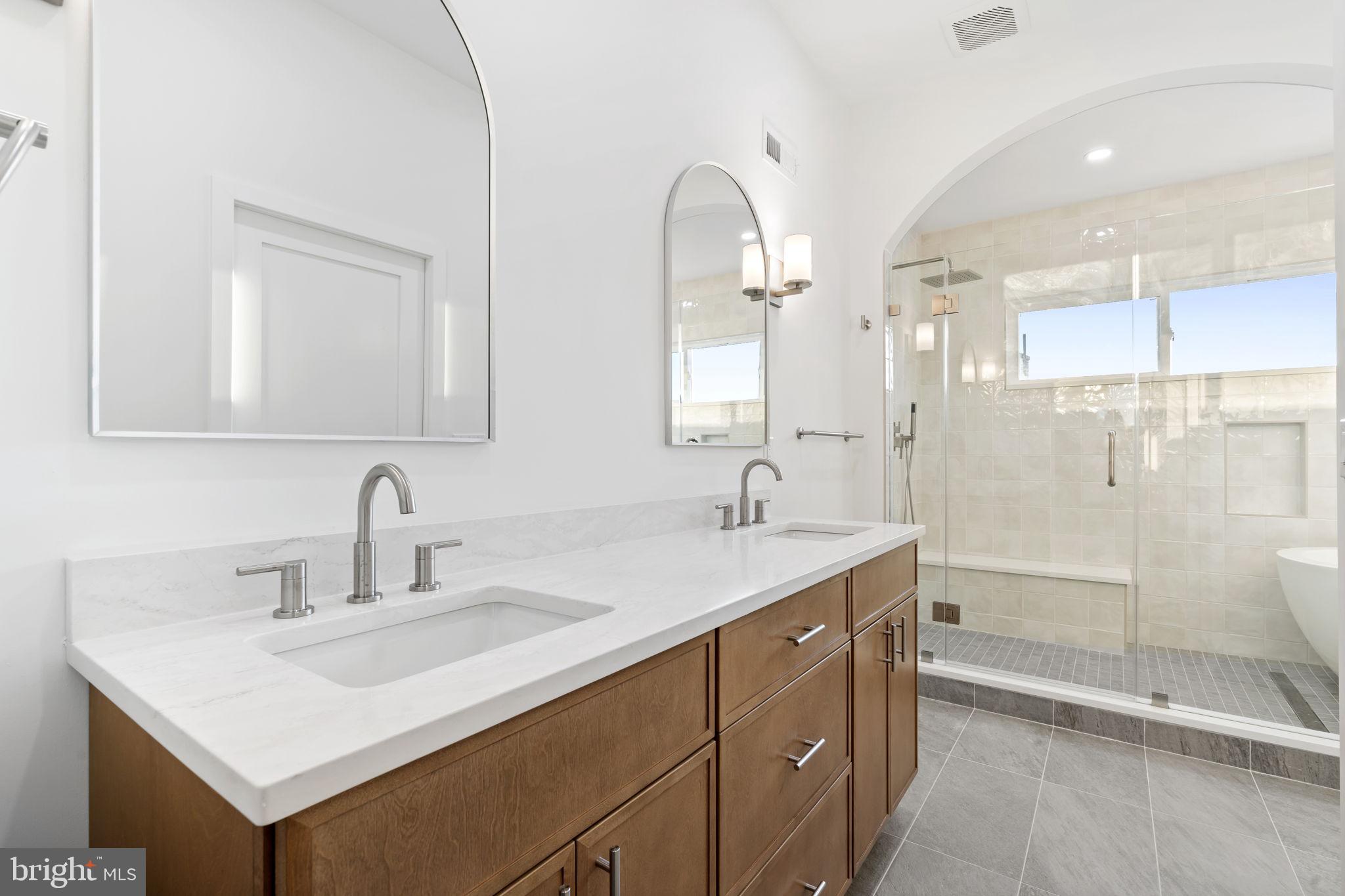 PASSYUNK SQUARE - Residential