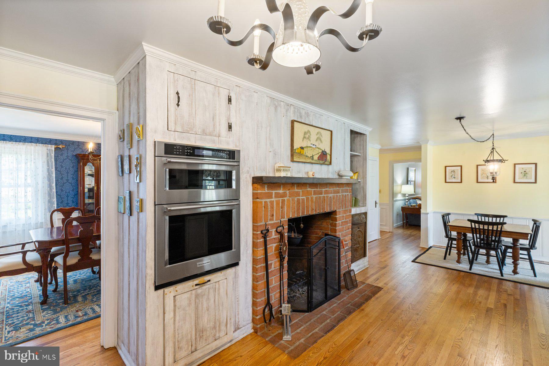 2 GREENVALE ROAD