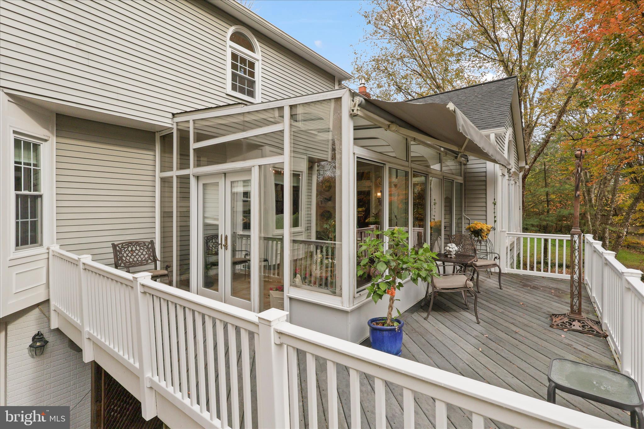 CROSSPOINTE - Residential