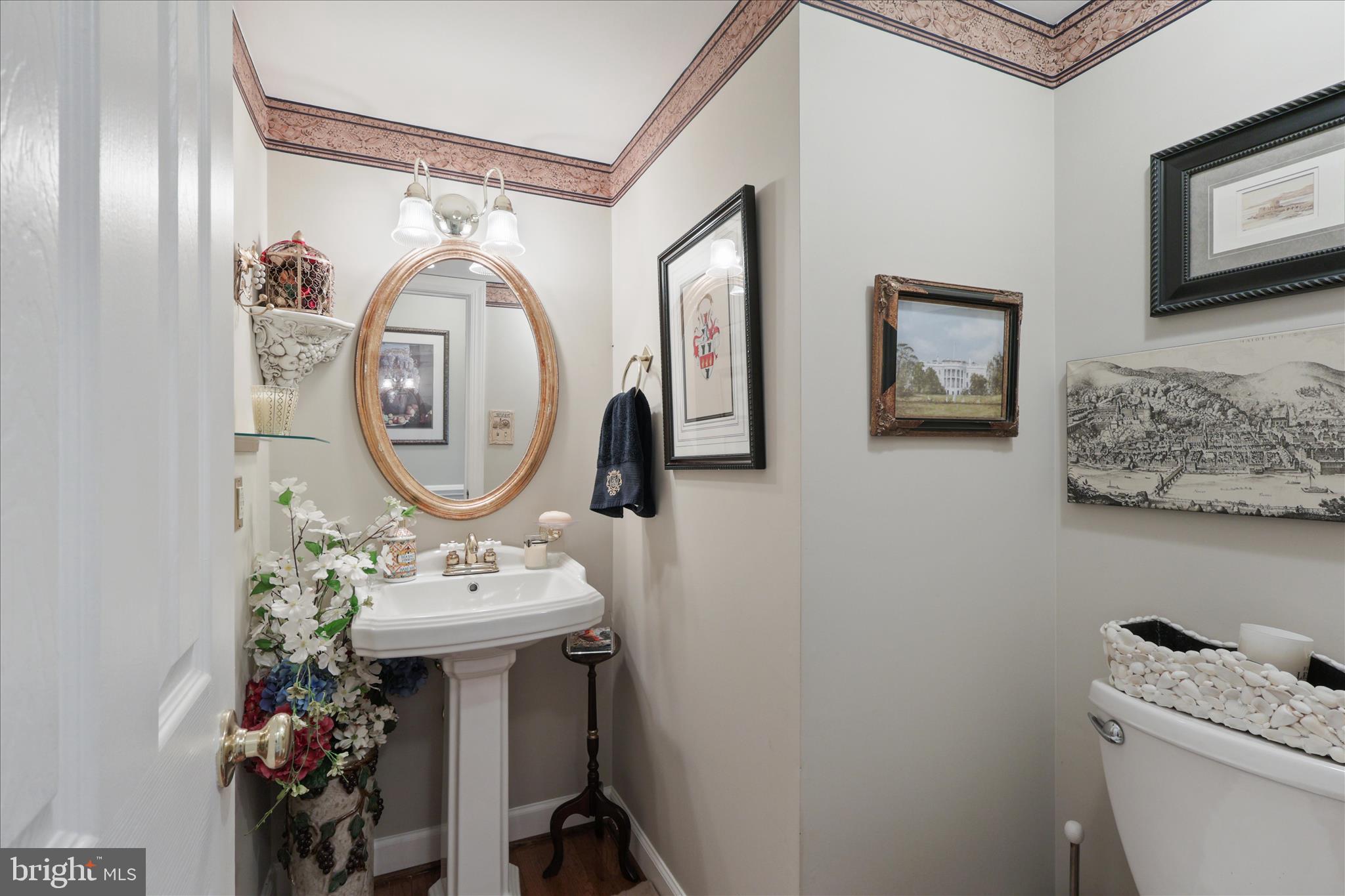 CROSSPOINTE - Residential