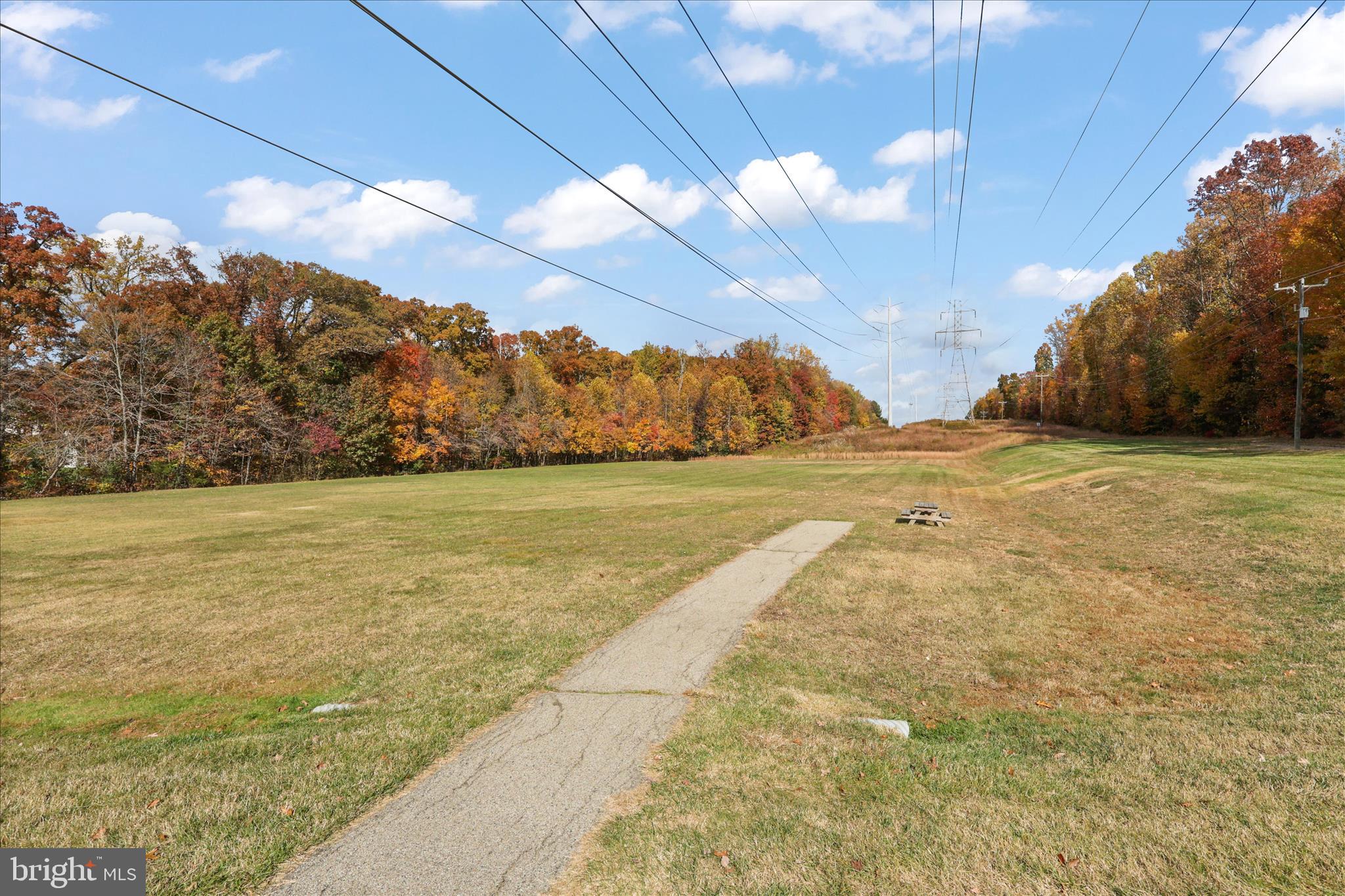 CROSSPOINTE - Residential