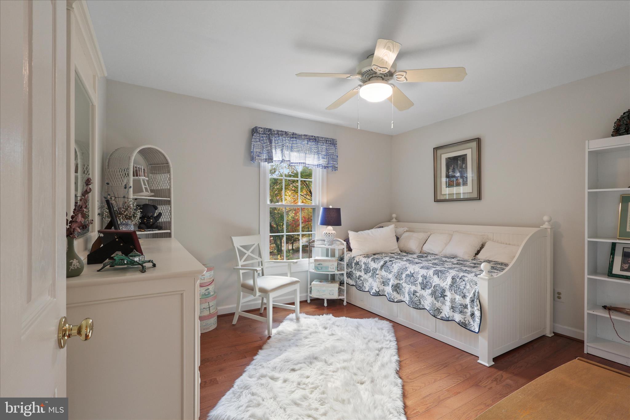 CROSSPOINTE - Residential