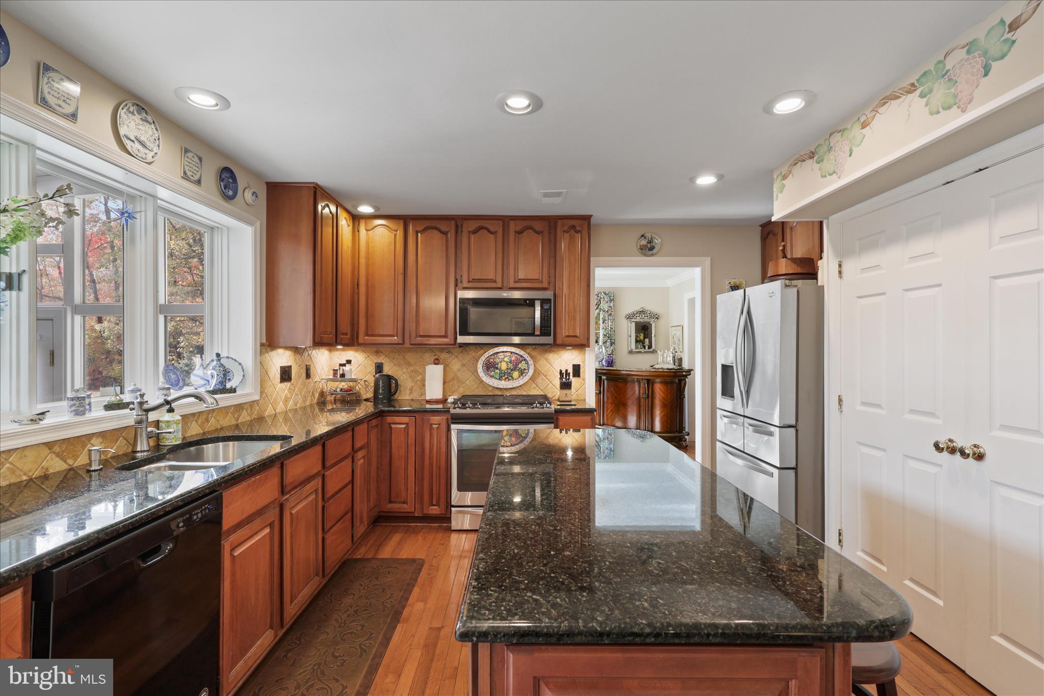 CROSSPOINTE - Residential