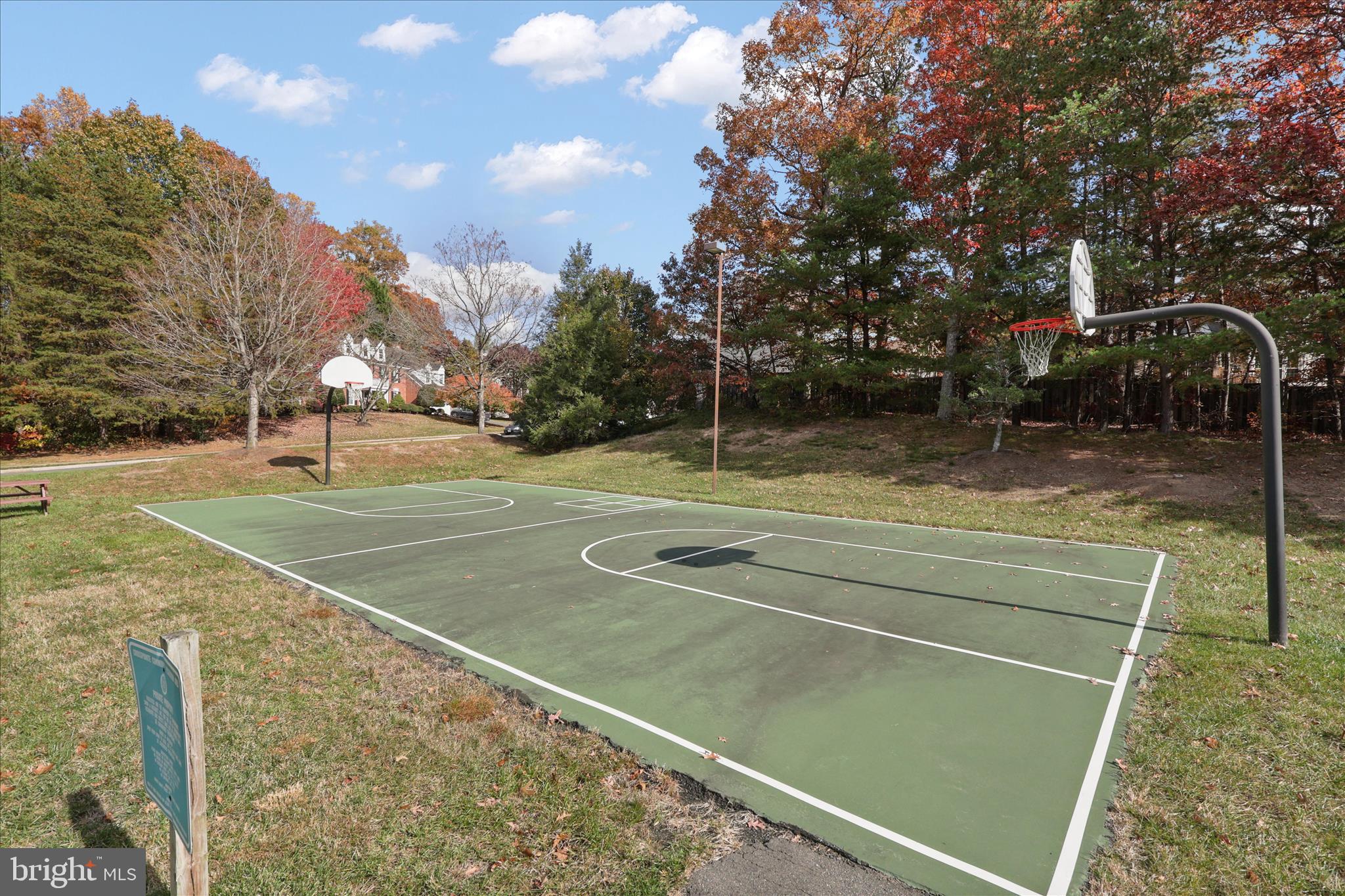 CROSSPOINTE - Residential