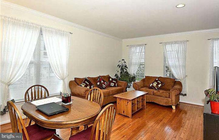 AMBERLEA AT SOUTH RIDING - Residential Lease