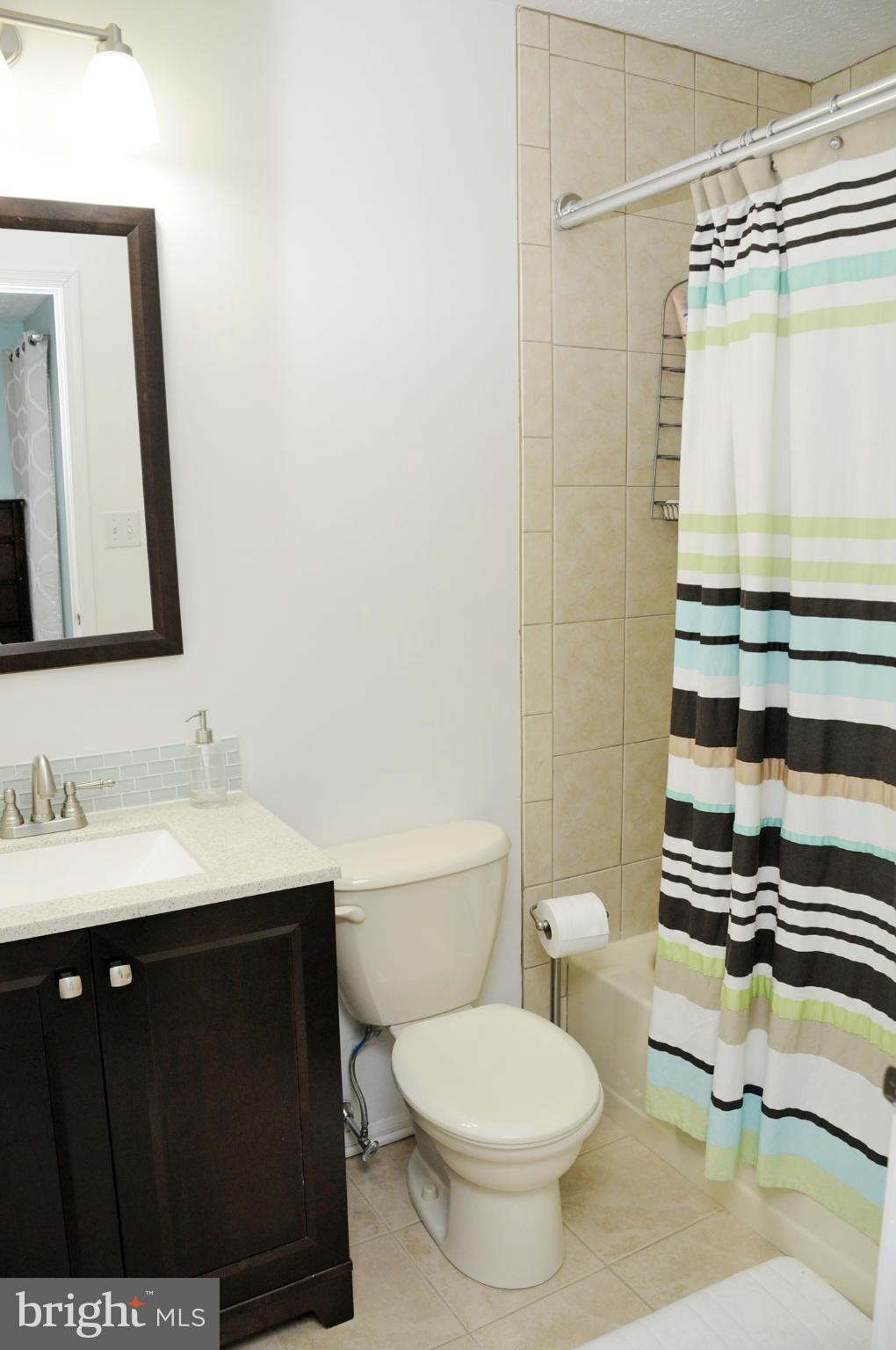 VILLAGE OF HICKORY RIDGE - Residential Lease